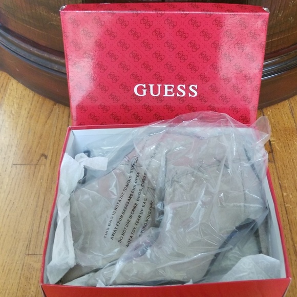 Boots - Picture 3 of 3